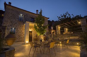 Thalia Traditional Guest House