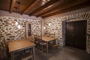 Thalia Traditional Guest House