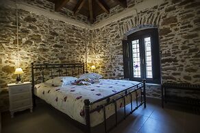 Thalia Traditional Guest House