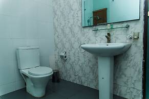 CribVille Hotel & Suites