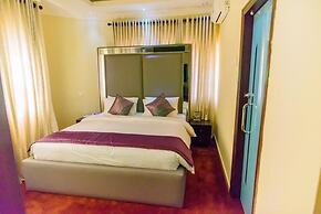 CribVille Hotel & Suites