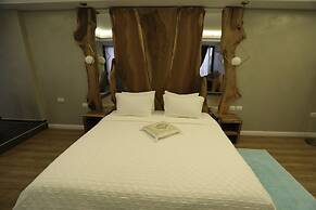 Hotel 1 Maji