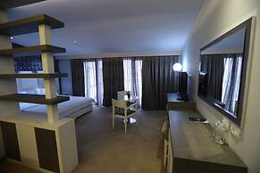 Hotel 1 Maji