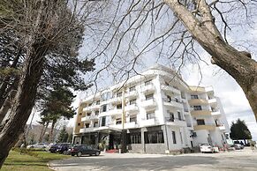 Hotel 1 Maji