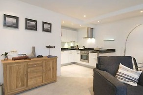 Taymouth Marina - Ben Hope