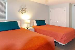 Crescent Shores N - 703 Apartment 4