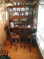 Harbor Knoll Bed & Breakfast