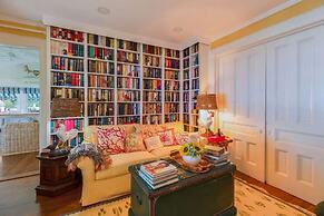 Harbor Knoll Bed & Breakfast