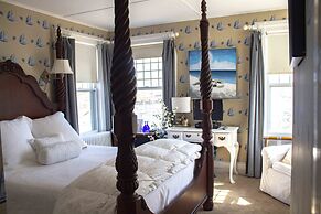 Harbor Knoll Bed & Breakfast