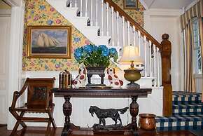 Harbor Knoll Bed & Breakfast