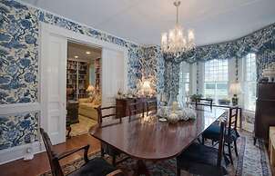 Harbor Knoll Bed & Breakfast