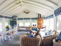 Harbor Knoll Bed & Breakfast