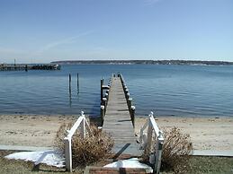 Harbor Knoll Bed & Breakfast