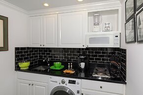 Harbor Knoll Bed & Breakfast