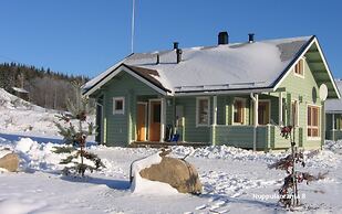 Nuppulanranta cottage by lake