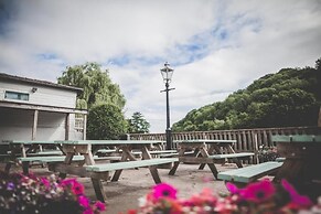 Ye Old Ferrie Inn