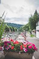 Ye Old Ferrie Inn