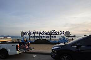 Vattui Beach Villa Jomtien