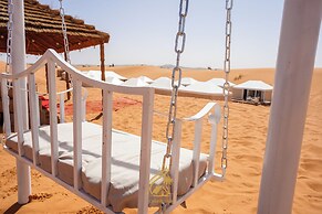 Luxury Camp Chebbi