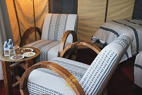 Luxury Camp Chebbi
