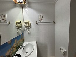 Royal Jommanee Hotel