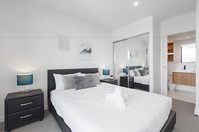 Ilixir Apartments by Ready Set Host