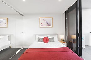 Ocean Views St Kilda Apartment by Ready Set Host