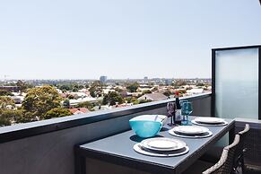 Spacious Urban Oasis in Central Location