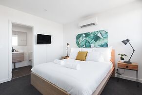 Spacious Urban Oasis in Central Location