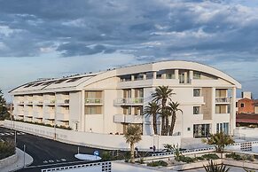 Modica Beach Resort