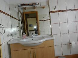 Stavento - Villas Trapeza & Voura