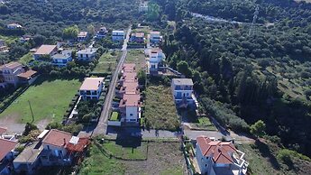 Stavento - Villas Trapeza & Voura