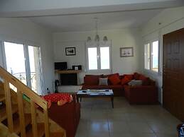 Stavento - Villas Trapeza & Voura