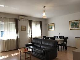 Apartmani AiA