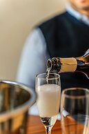 Gasometer Urban Suites