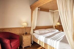 Beverly Alps Hotel & Spa