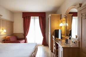 Beverly Alps Hotel & Spa