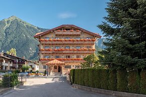 Beverly Alps Hotel & Spa
