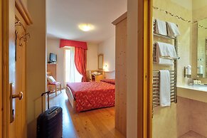 Beverly Alps Hotel & Spa