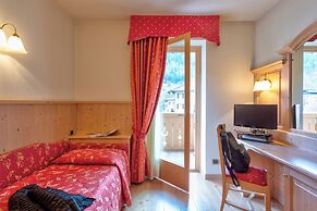 Beverly Alps Hotel & Spa