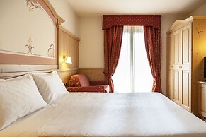 Beverly Alps Hotel & Spa