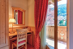 Beverly Alps Hotel & Spa