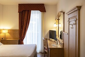 Beverly Alps Hotel & Spa