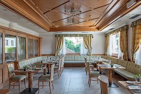 Beverly Alps Hotel & Spa