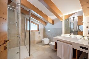 Beverly Alps Hotel & Spa