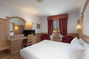 Beverly Alps Hotel & Spa