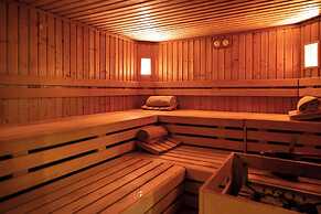 Beverly Alps Hotel & Spa