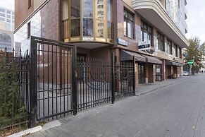 Apartment Etazhydaily Centr