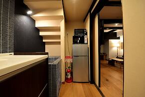 Machiya Kamo River 7