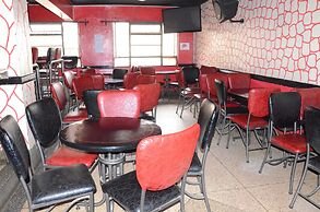 Nyam Hotel